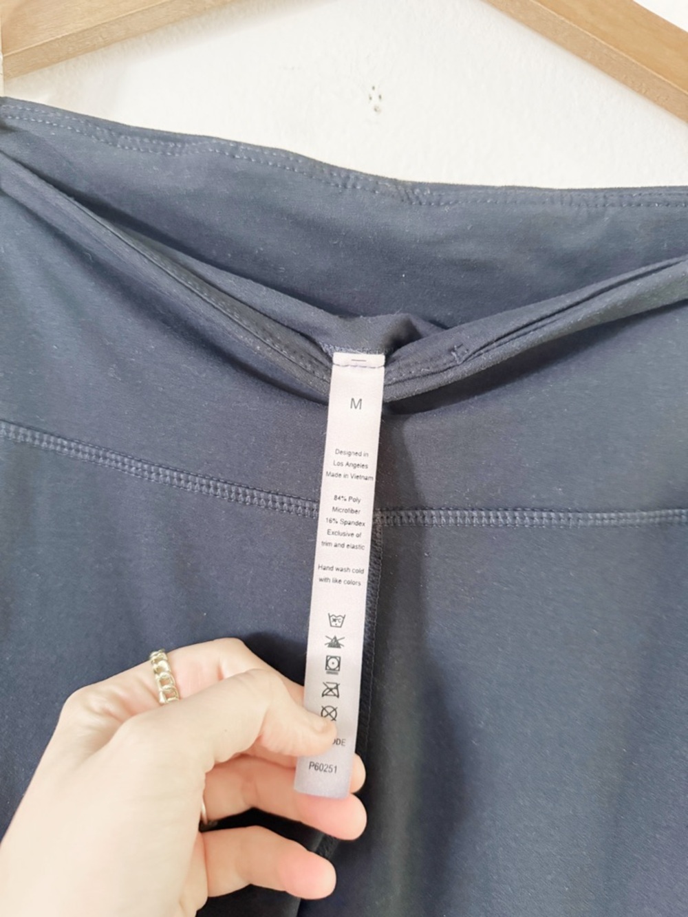 Butter soft Navy High-Waist Leggings medium - Picture 3 of 3